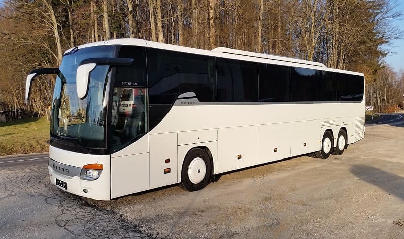 Baden-Württemberg: Buses hire in Neckarsulm in Neckarsulm and Germany